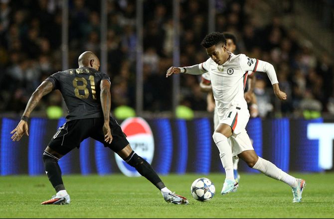 Champions League -SLUT: Qarabag - Chelsea minut for minut