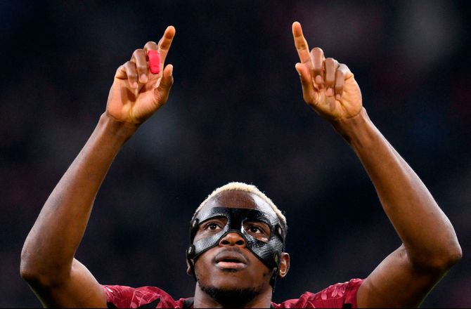 Champions League -Osimhen-hattrick sænkede Ajax og Gaaei