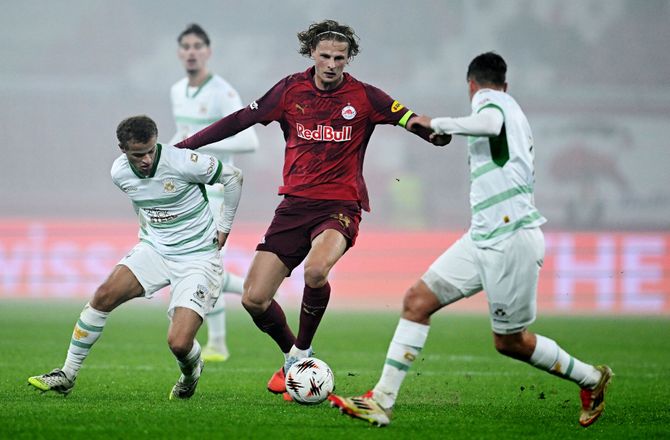 Bundesliga -Kjærgaard nettede forgæves i danskerduel