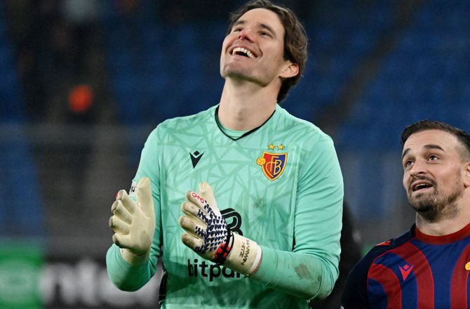 Super League -Tidl. Dortmund-keeper siger farvel til Basel