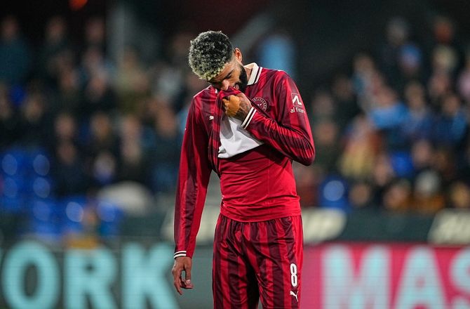 3F Superliga -FCM appellerer Billings gule kort