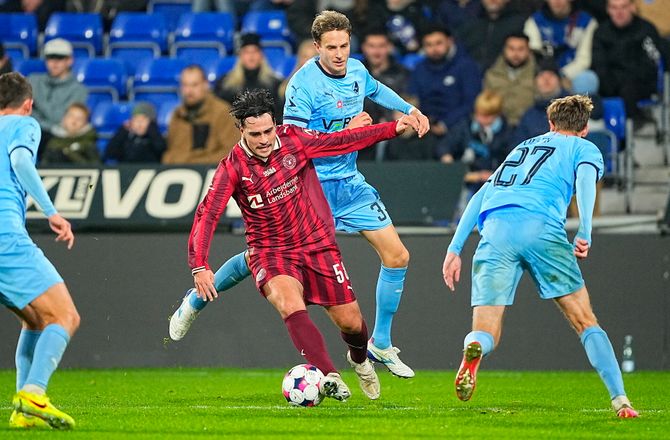 3F Superliga -Bak roser Simsir: Han er en klassespiller