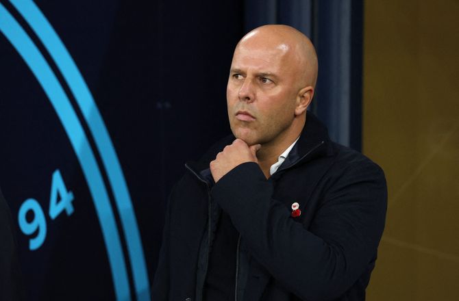 Premier League -Arne Slot fatter ikke 'forkert' beslutning: City fik mål mod Wolves