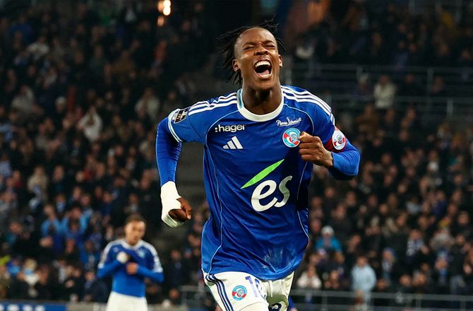 Ligue 1 -Strasbourg suspenderer kommende Chelsea-spiller