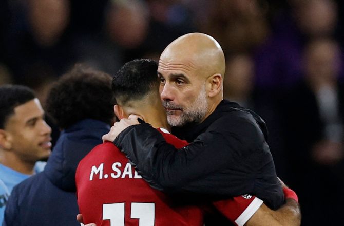 Premier League -Pep rundede 1000: En fornøjelse at se Salah og Van Dijk