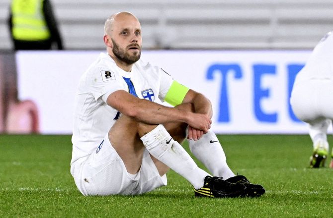 Venskabskampe -Grådkvalt Pukki sagde farvel med manér