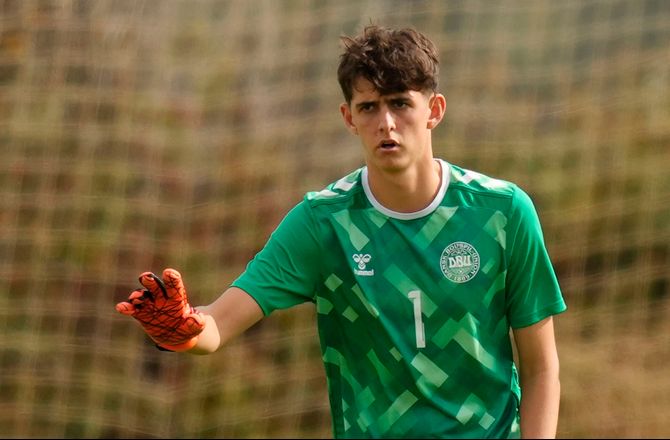 EM U17-kvalifikation -Elias Medina drømmer om Hermansen-udvikling