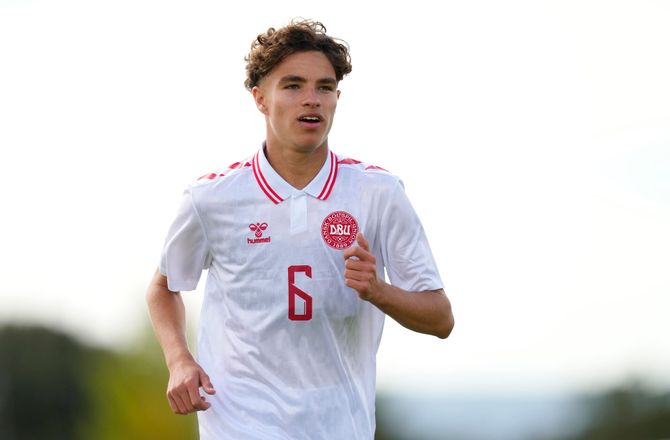 3F Superliga -FCK belønner stortalentet Marvin Nasnas