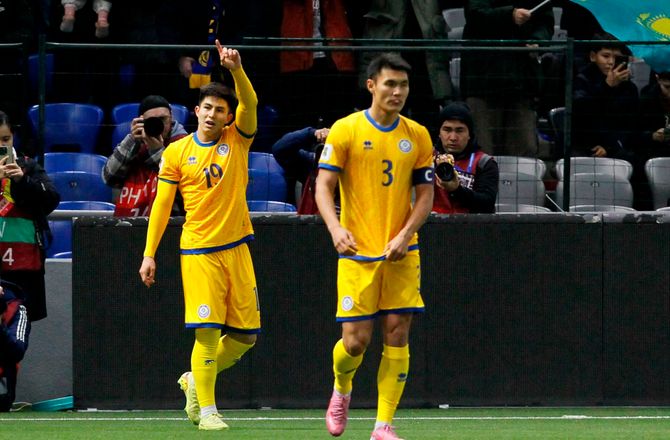 Champions League -På vej til Chelsea: Neestrup fremhæver ung Kairat-topscorer