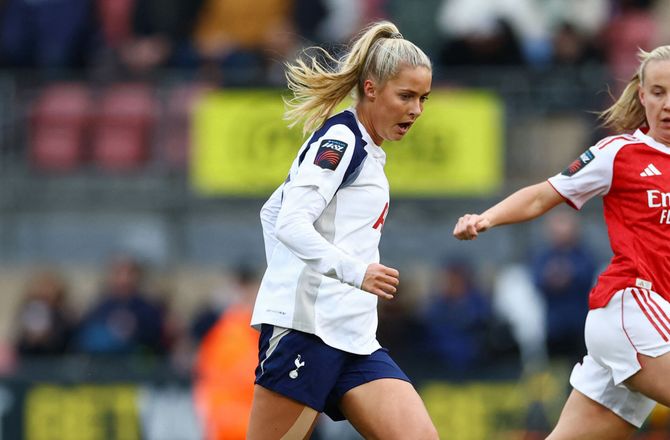 International -En stjerne i Spurs: Olivia Holdt nomineret til stor pris