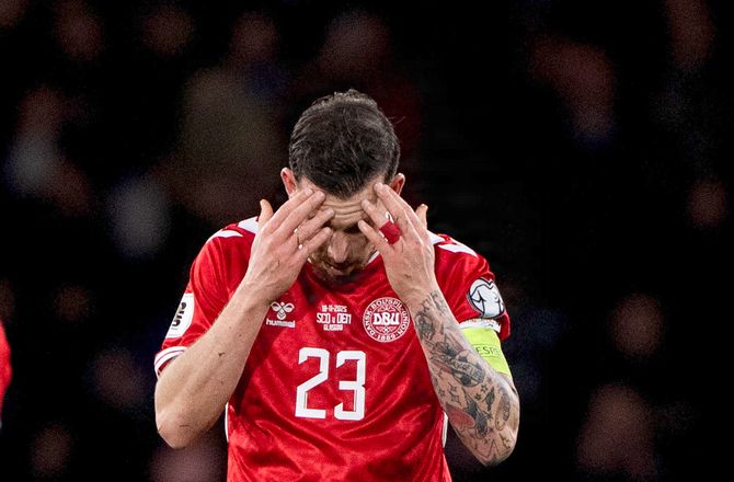 VM kval. UEFA -VM-fiasko har hjemsøgt Højbjerg: 'De der fucking syv dage'