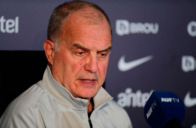 Venskabskampe -Efter afklapsning: Bielsa skammer sig