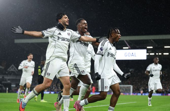 Premier League -Fulham fik højtflyvende Sunderland ned på jorden
