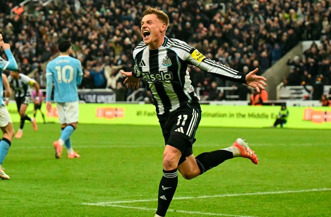 VM -Newcastle-profil kan skifte landshold: Døren er åben