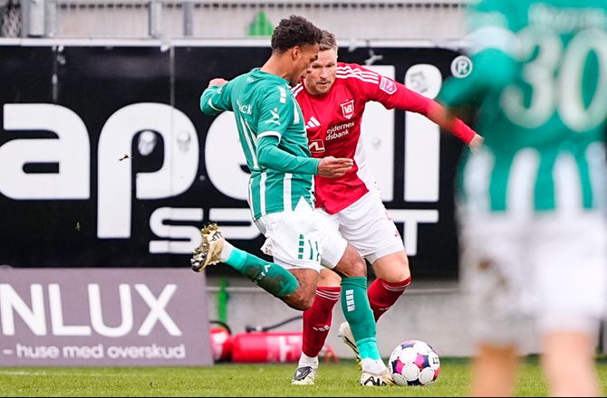 3F Superliga -Storspillende Nouck udgik: Vi må se om han er ude