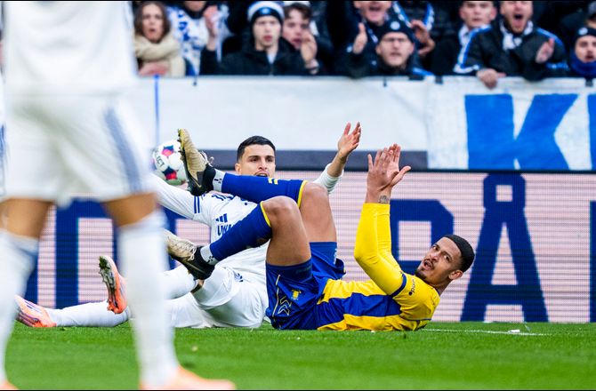 3F Superliga -DBU forklarer FCK-straffe: En åbenlys forseelse