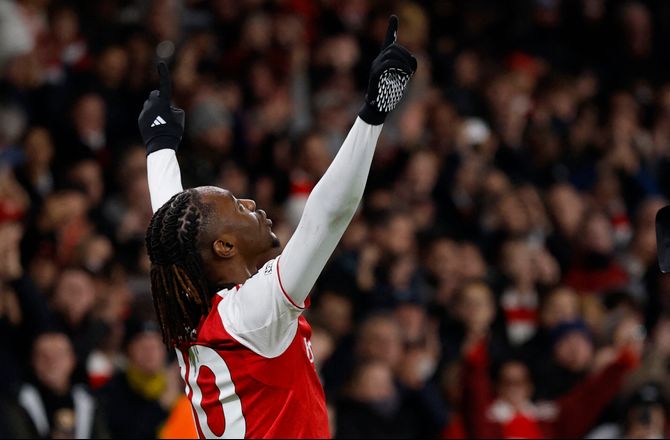 Premier League -Eze sender Spurs i knæ: Skulle målet have talt?