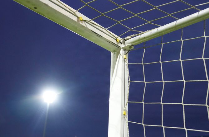 International -Cercle Brugge låner målmand i Monaco