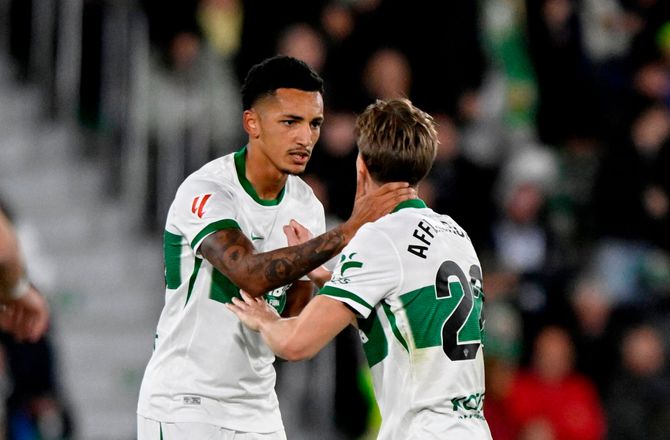 La Liga -Angriber skifter til Bournemouth