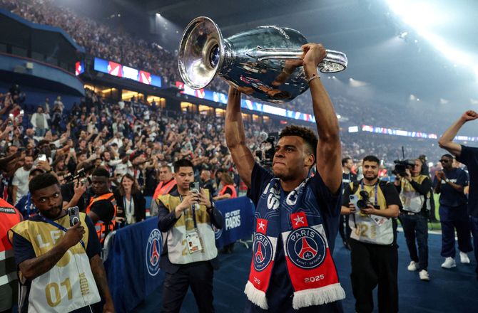 PSG -Doué hædret: Drømme skaber ambitioner