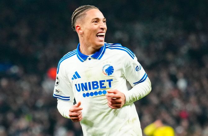 3F Superliga -Medie: Sporting lurer på Robert 