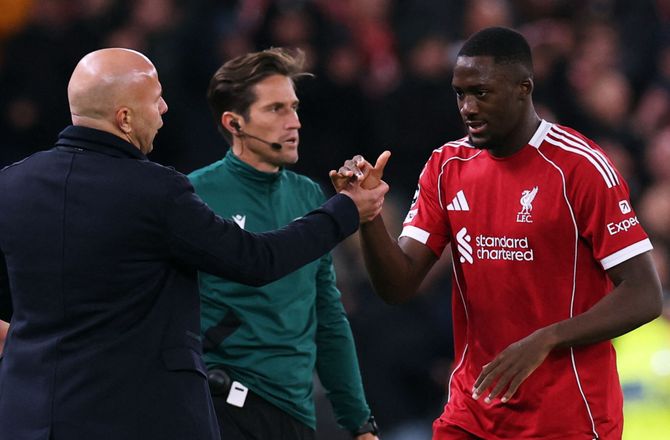 Premier League -Konaté forklarer fravær: Har mistet sin far