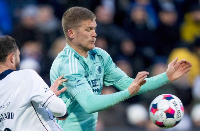 3F Superliga -Cornelius lovprises: Ophavsmand til tre store chancer