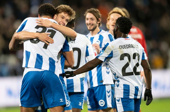 3F Superliga -Mentaltræner stopper i OB