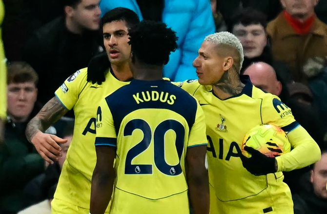 Premier League -Medie: Fleste Spurs-spillere går ned i løn ved nedrykning 