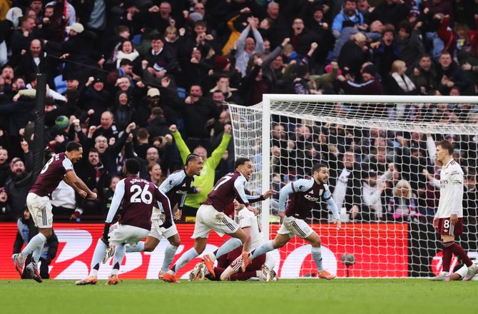 Premier League -Emery nedlagde Arsenal: Villa Park er noget særligt