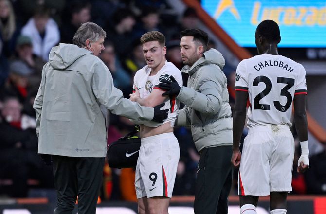 Premier League -Delap udgik med skulderskade: Intet brækket