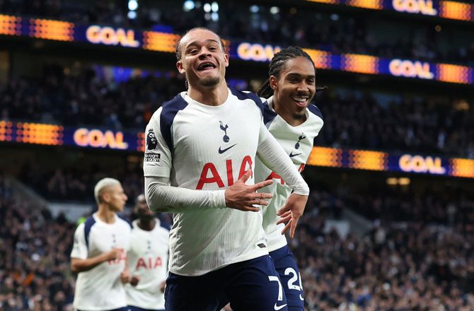 Premier League -Simons fik hul på Spurs-bylden: Betyder alt
