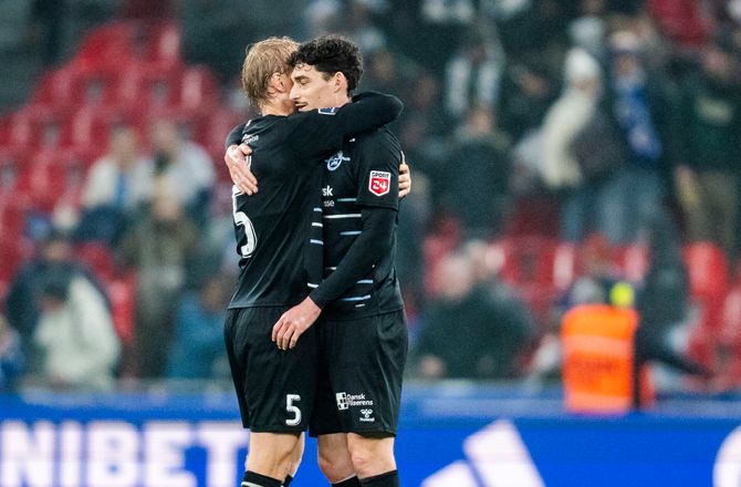 3F Superliga -Sønderjyske-profil hylder gruppen: Det gør det nemmere at vinde
