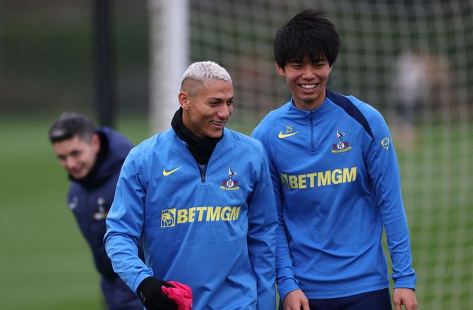 International -Tottenham udlejer japaner til FCM-modstander