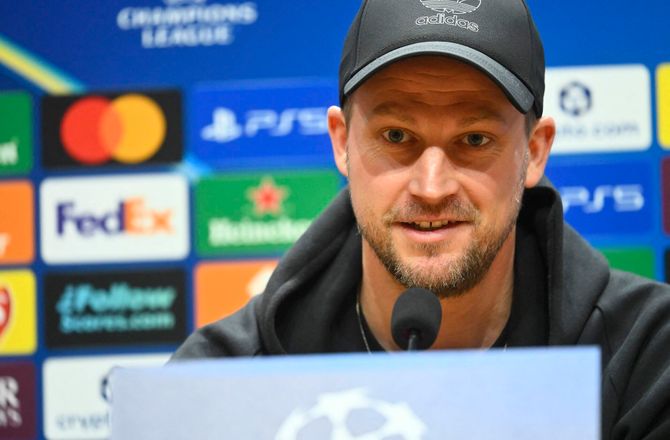 Champions League -Neestrup har stadig CL-ambitioner: Et frækt spørgsmål