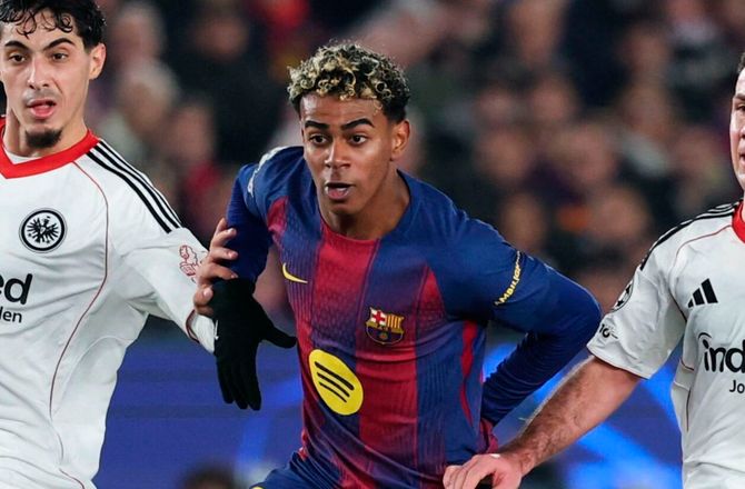 Champions League -Hansi Flick om frustreret Lamine Yamal: Ikke noget problem
