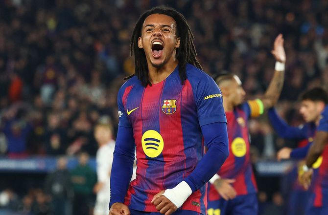 Bundesliga -Bayern meldes lun på Koundé