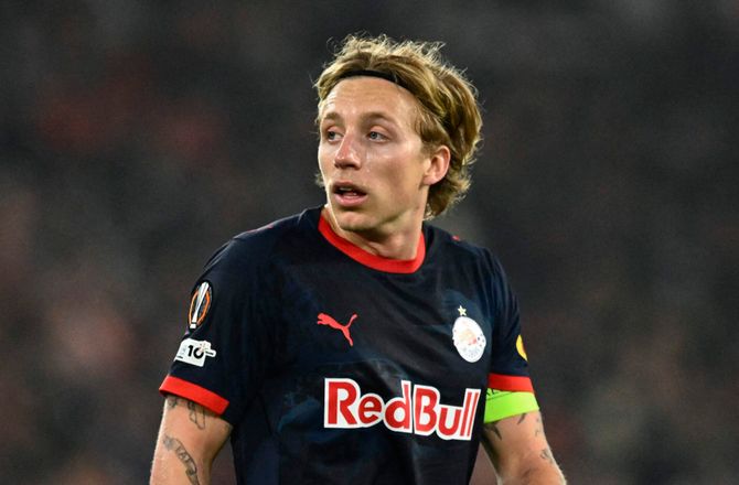 Bundesliga -Bidstrup rundede milepæl i Salzburg-sejr