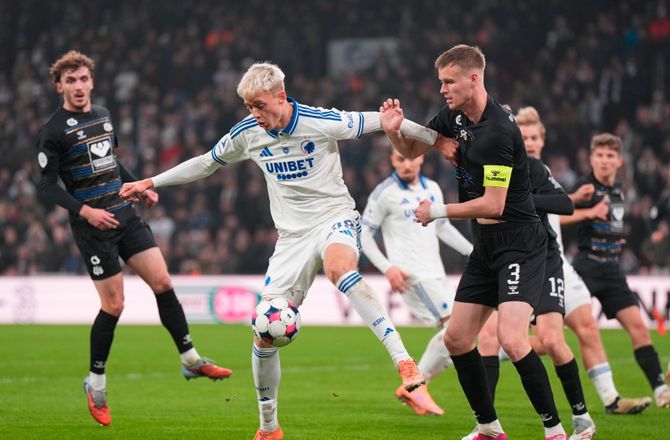 Oddset Pokalen -Intet julemirakel for Esbjerg: Vi døde med støvlerne på