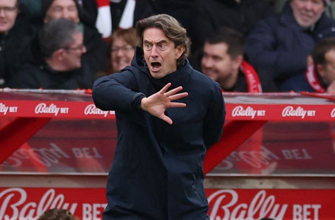 Premier League -Franks tropper sov i timen: Forest udnyttede store Spurs-fejl