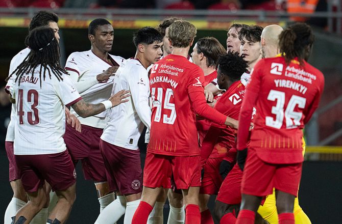 Oddset Pokalen -FCM avancerede: Prince tændte og slukkede FCN-håb