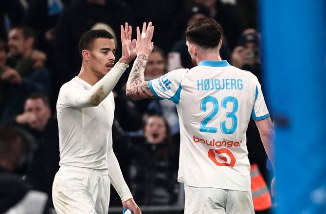 Ligue 1 -Højbjerg lagde op til sent sejrsmål i danskerduel
