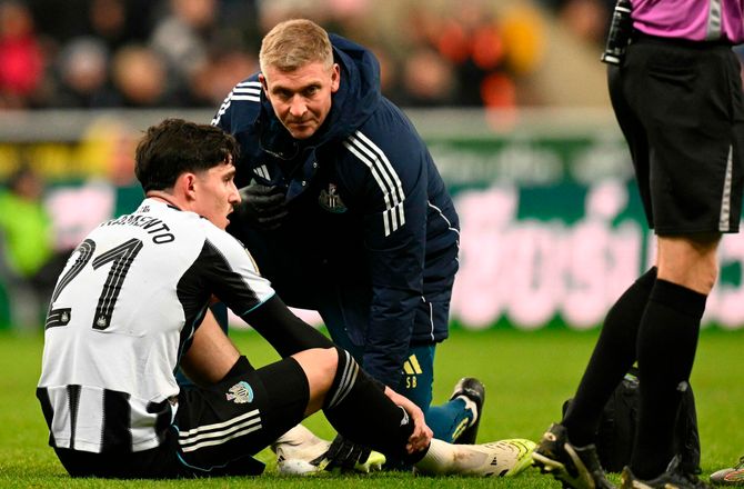 Premier League -Newcastle tror ikke Livramento-skade er slem 