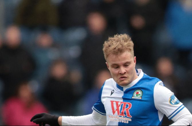 Championship -Tidligere Lyngby-angriber skadet: Ser ikke godt ud 