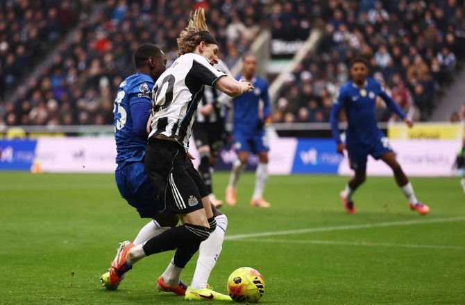 Premier League -Newcastle-boss vil have forklaring på manglende straffe