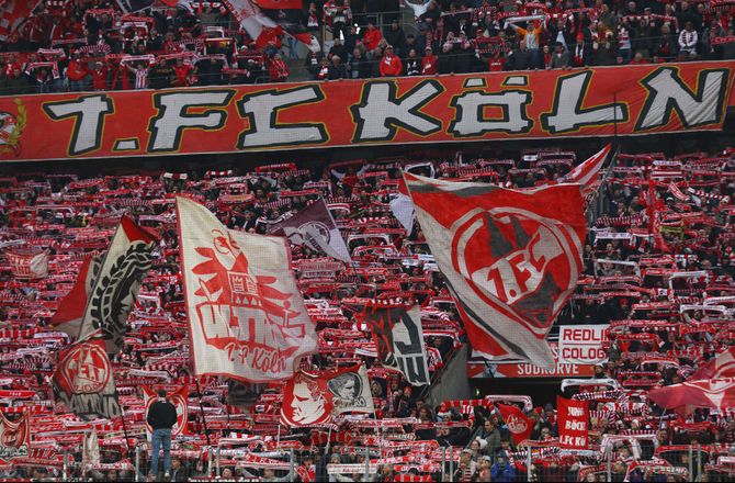 Youth League -Historisk: 50.000 tilskuere til Kölns Youth League-kamp