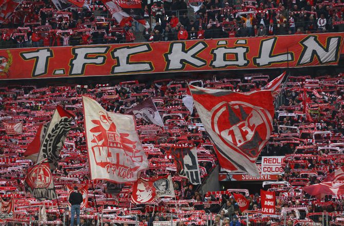 International -Köln udlejer forsvarsspiller til Osnabrück