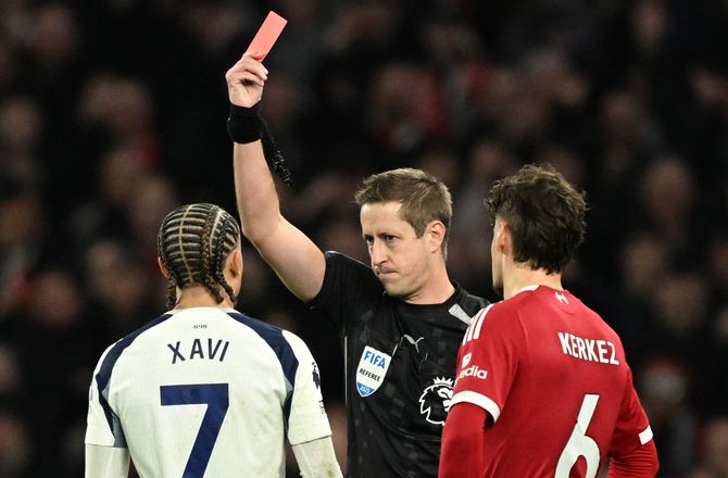 Premier League -Bedøm selv: Var der rødt til Spurs?