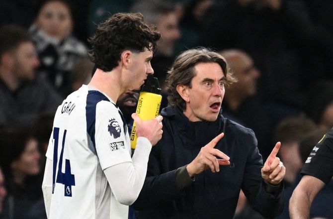 Premier League -Spurs-midt ser fremskridt: Bedre med Thomas Frank