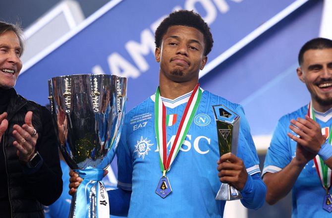 Supercoppa Italiana -Napoli-stjerne hylder Conte: Vil følge ham til døden